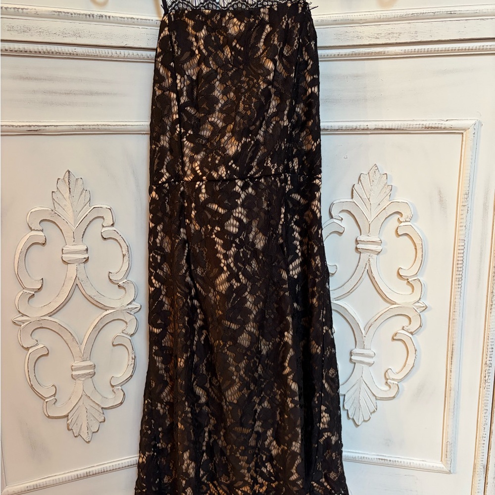 Lulu's Black Lace Maxi Dress